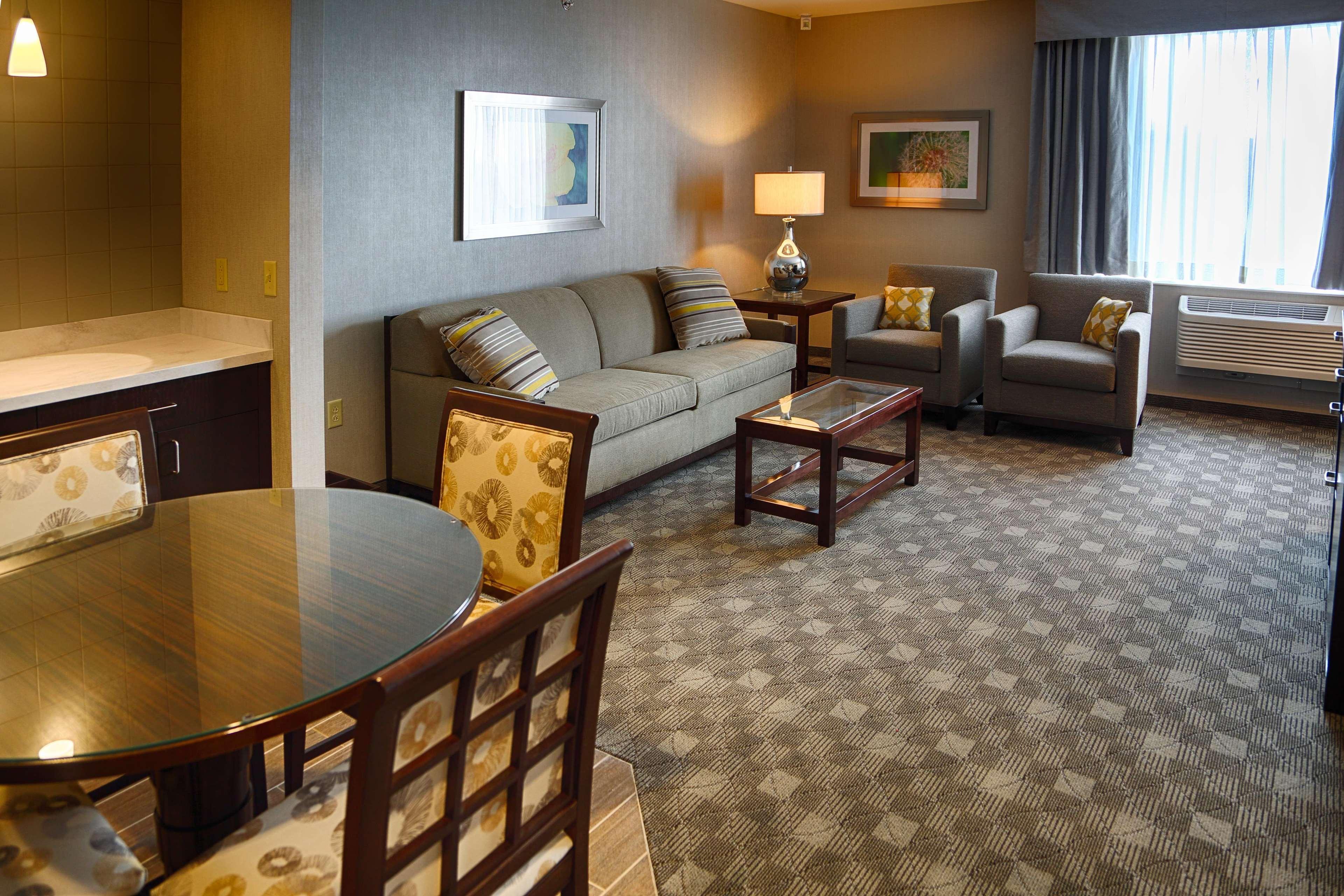 Doubletree By Hilton Lawrenceburg Hotel Eksteriør billede