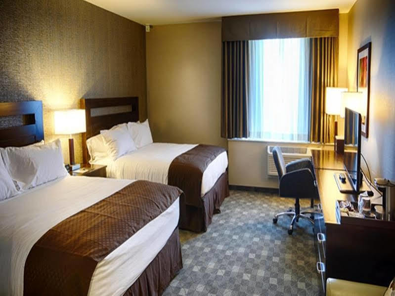 Doubletree By Hilton Lawrenceburg Hotel Eksteriør billede